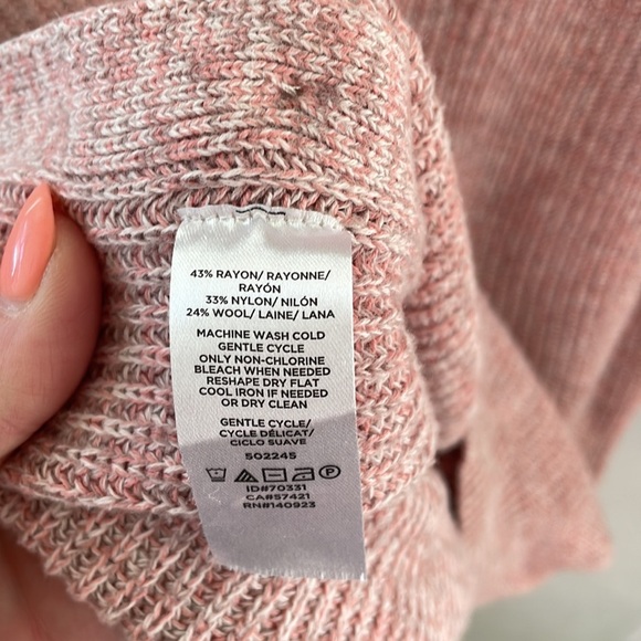 Loft button accent sweater - Picture 4 of 6